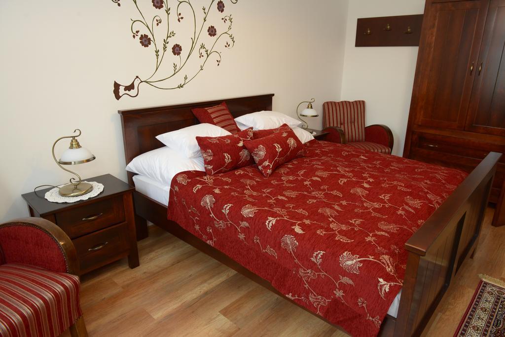 Hotel Levendula Porta Es Pajtaszinhaz Orfű Zimmer foto