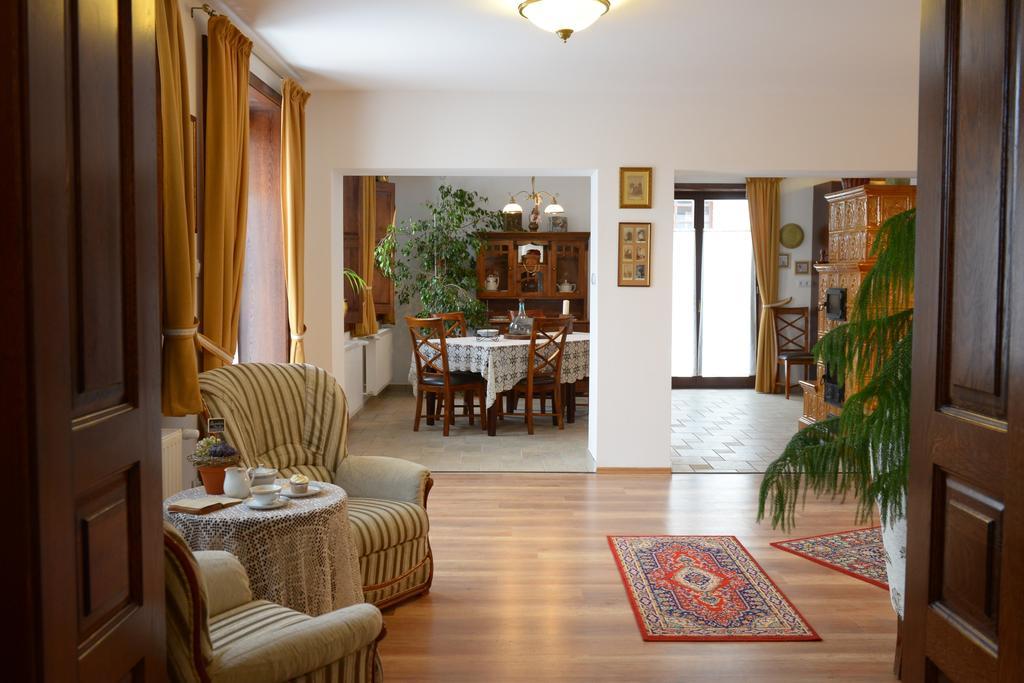 Hotel Levendula Porta Es Pajtaszinhaz Orfű Exterior foto